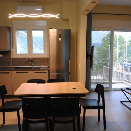Sea Breeze Apartment Nea Iraklitsa ภายนอก รูปภาพ