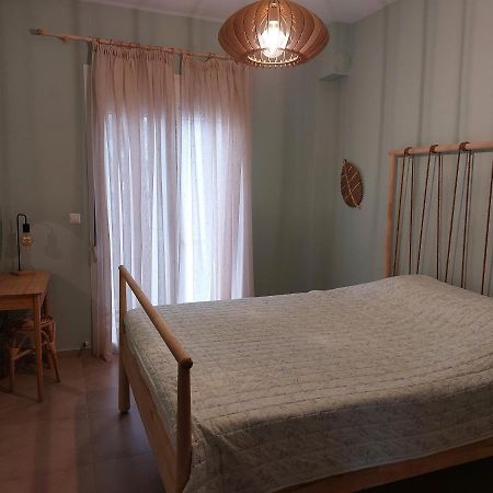 Sea Breeze Apartment Nea Iraklitsa ภายนอก รูปภาพ