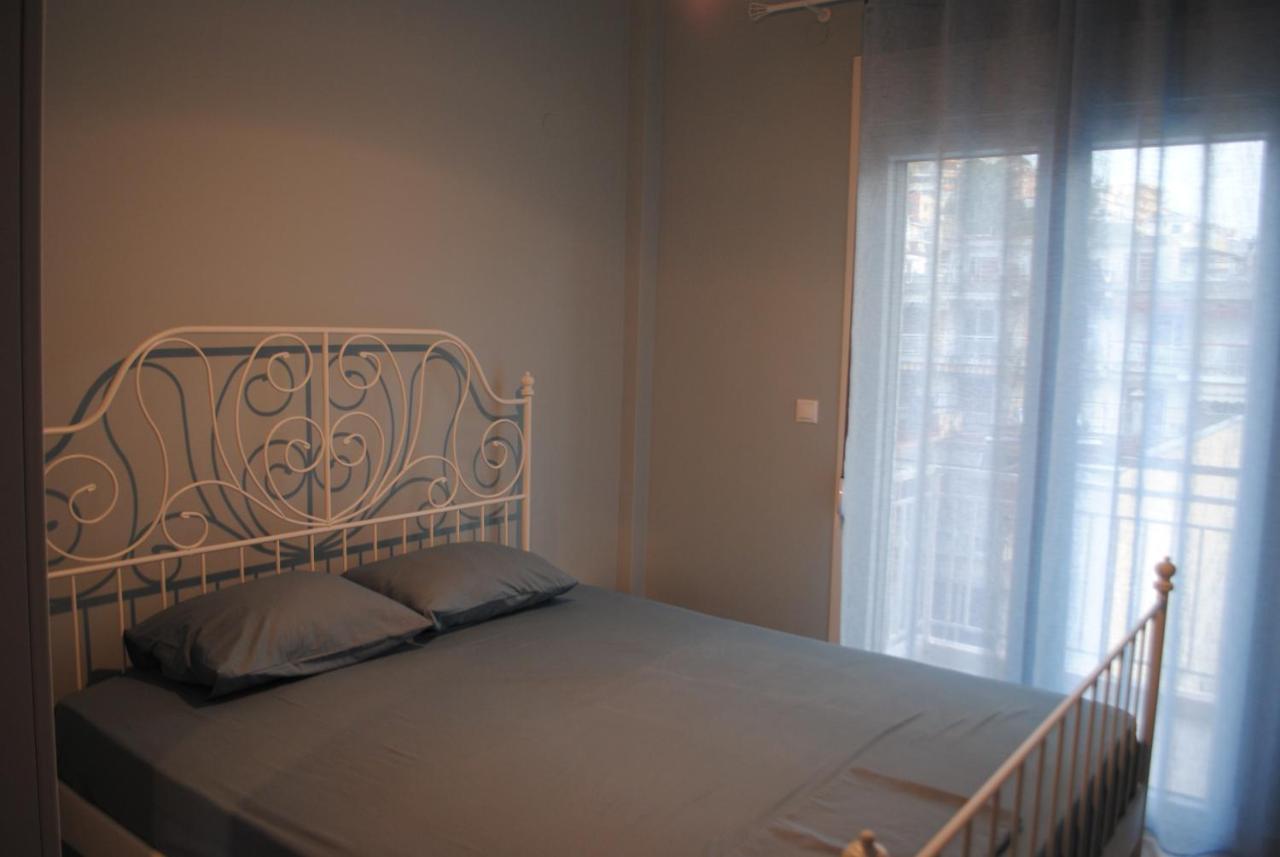 Sea Breeze Apartment Nea Iraklitsa ภายนอก รูปภาพ