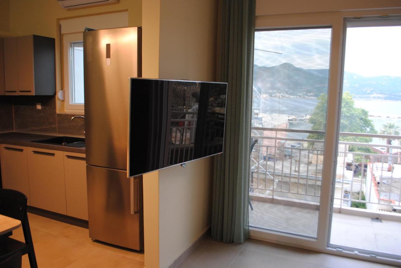 Sea Breeze Apartment Nea Iraklitsa ภายนอก รูปภาพ